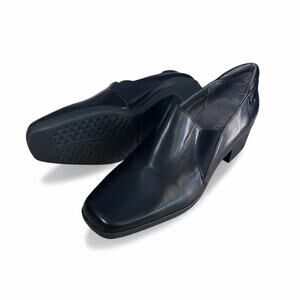 NWOT Aerosoles Women’s Black Leather Slip-On Loafers – Size 10